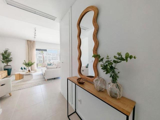 Piso exclusivo de 97 m2 en venta en Bel Air, Andalucía