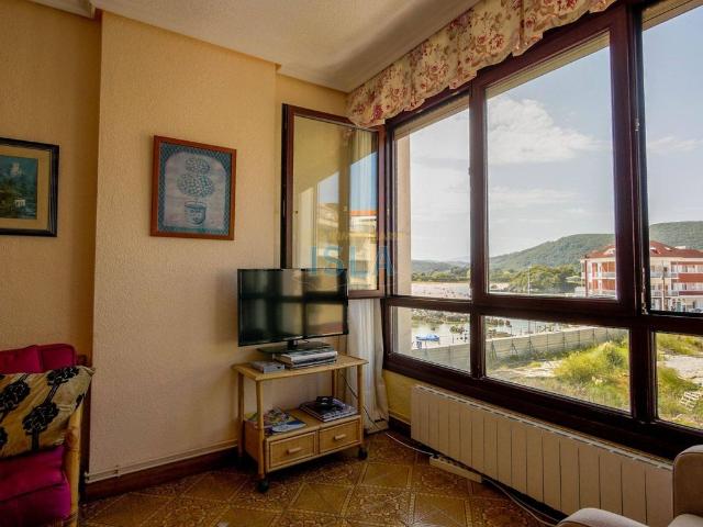 Piso exclusivo de 97 m2 en venta en Isla, España