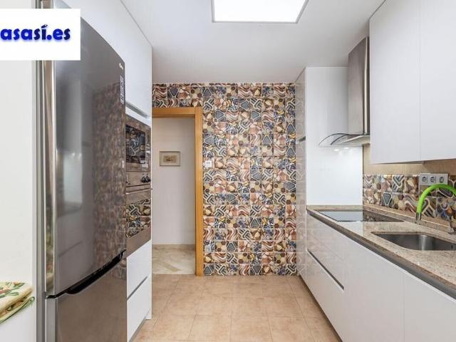 Piso exclusivo de 98 m2 en venta en Granada, España