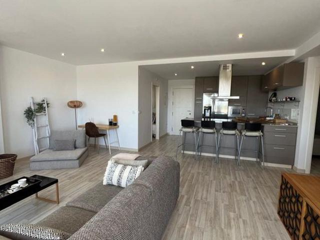Piso exclusivo de 100 m2 en alquiler en San Pedro de Alcántara, Andalucía
