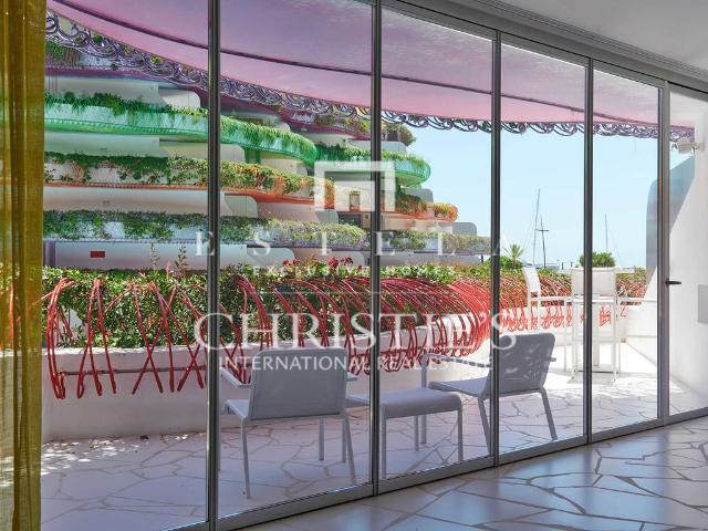 Piso exclusivo de 104 m2 en venta en Ibiza, Baleares