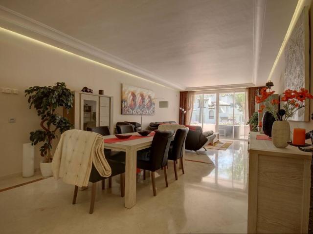 Piso exclusivo de 120 m2 en venta en Marbella, España