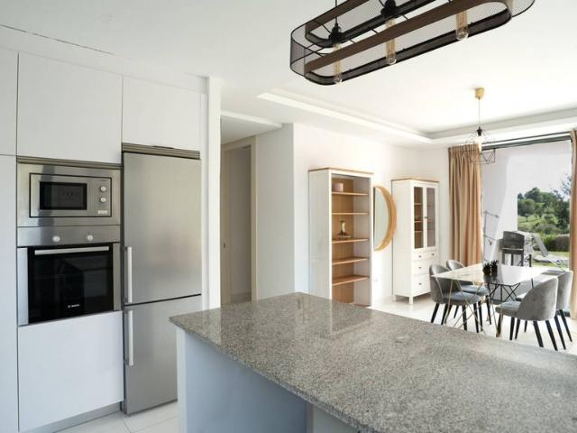 Piso exclusivo de 129 m2 en alquiler en Benahavís, España