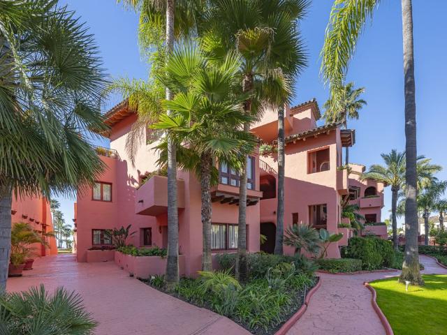 Piso exclusivo de 130 m2 en venta en Estepona, España