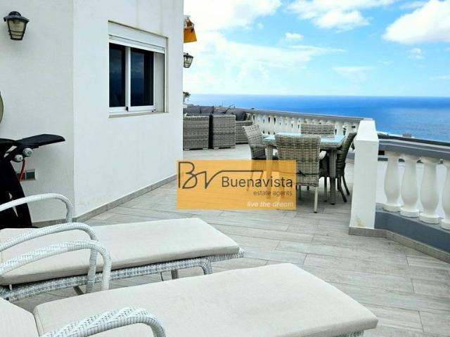 Piso exclusivo de 130 m2 en venta en Santiago del Teide, Canarias