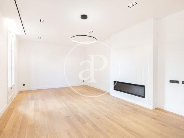 Piso exclusivo de 140 m2 en venta en Barcelona, España