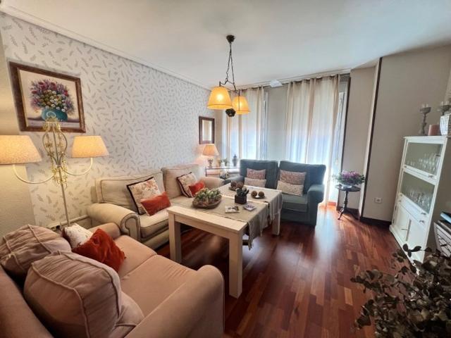 Piso exclusivo de 140 m2 en venta en Sevilla, Andalucía