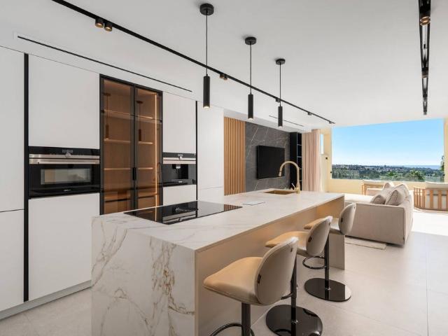 Piso exclusivo de 145 m2 en venta en Nueva Andalucia, Andalucía