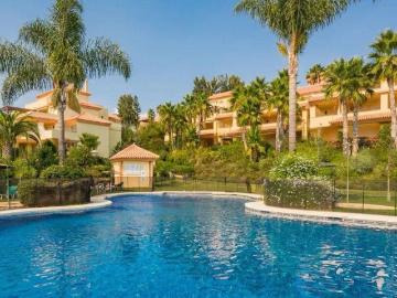 Piso exclusivo de 160 m2 en venta en Nueva Andalucia, España