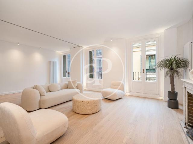 Piso de alto standing de 162 m2 en venta en Madrid, Comunidad de Madrid