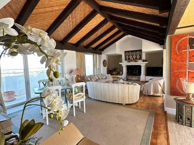 Piso exclusivo de 170 m2 en venta en Marbella, Andalucía