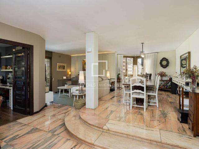 Piso exclusivo de 178 m2 en venta en Barcelona, Cataluña