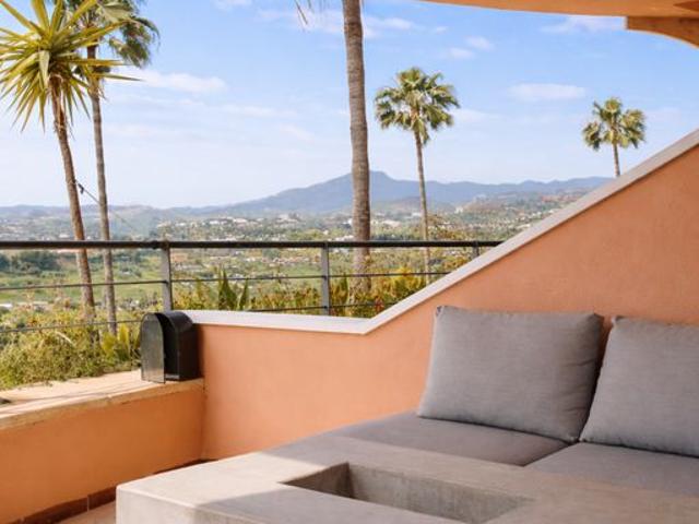 Piso exclusivo de 179 m2 en venta en Nueva Andalucia, Andalucía