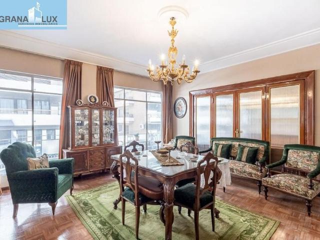 Piso exclusivo de 196 m2 en venta en Granada, Andalucía