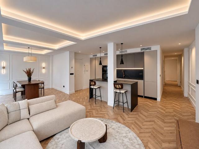 Piso exclusivo de 199 m2 en venta en Zaragoza, España