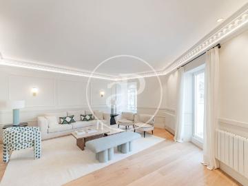 Piso exclusivo de 212 m2 en venta en Madrid, España