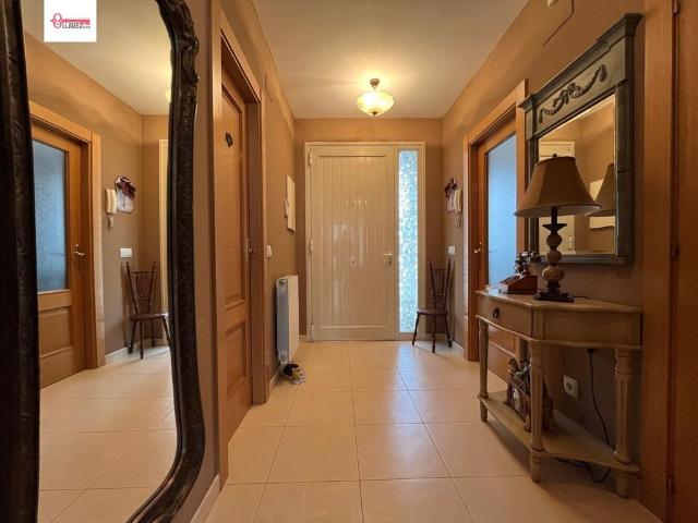 Vivienda de lujo de 243 m2 en venta Burgos, Castilla y León
