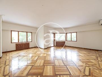 Plaza de la Lealtad, Las Cortes, Madrid Centro, Madrid