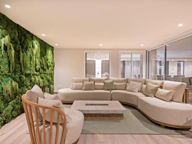 Piso exclusivo de 296 m2 en venta en Marbella, España