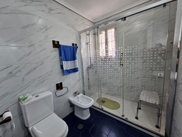 Piso de alto standing de 176 m2 en venta en Córdoba, Andalucía