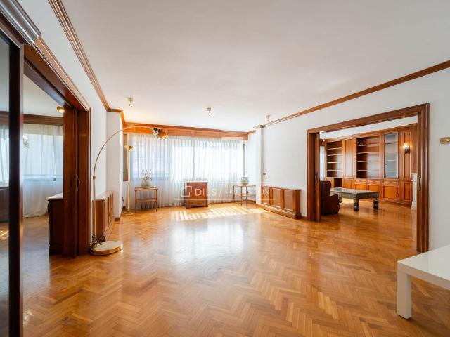 Piso exclusivo de 352 m2 en venta en Valencia, España