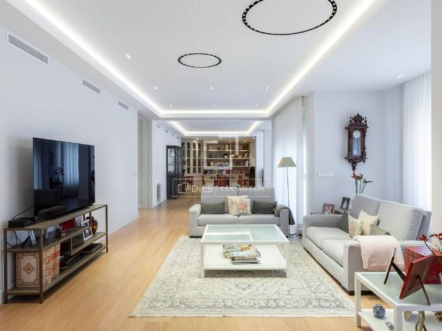 Piso exclusivo de 376 m2 en venta en Valencia, Comunidad Valenciana