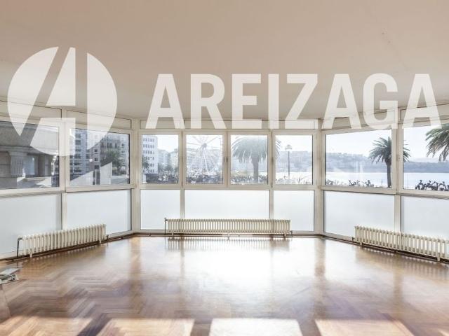 Piso exclusivo de 390 m2 en venta en San Sebastián, España