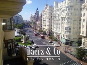 Calle de la Paz, Valencia, Plaza de la Pobla