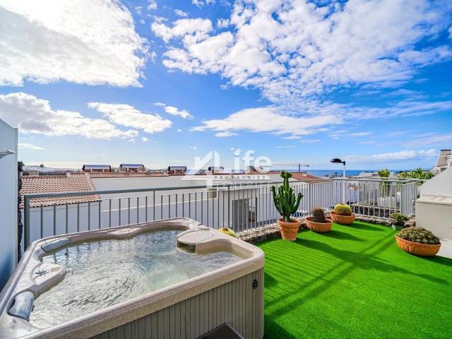 Piso exclusivo en venta en Adeje, España