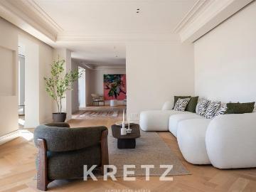 Piso de alto standing de 269 m2 en venta en Barcelona, Cataluña