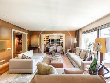 Les Tres Torres, Ronda Litoral, Barcelona, Cataluña, Cataluña