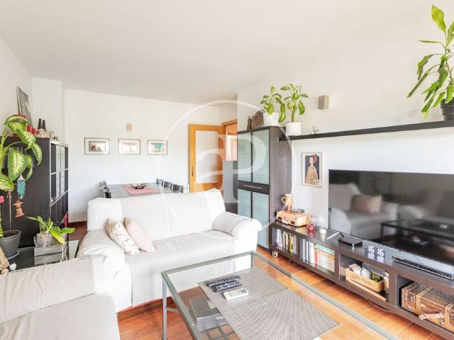 Piso exclusivo en venta en Casco histórico de Hortaleza, Chamartín, Comunidad de Madrid