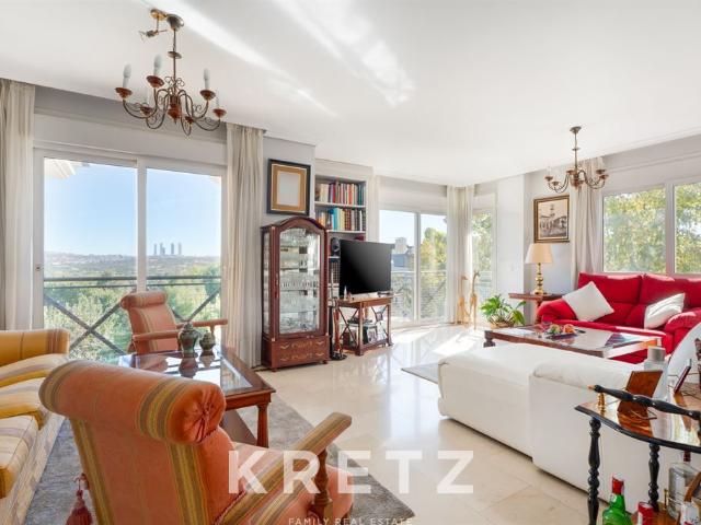 Piso exclusivo de 258 m2 en venta en Madrid, España