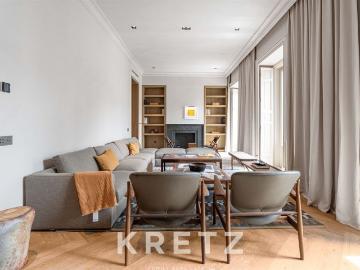 Piso de alto standing de 385 m2 en venta en Madrid, Comunidad de Madrid