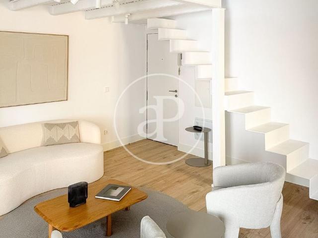 Atico de alto standing de 86 m2 en venta Madrid, Comunidad de Madrid