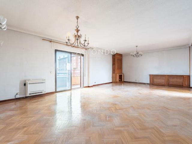 Piso exclusivo en venta en Madrid, España