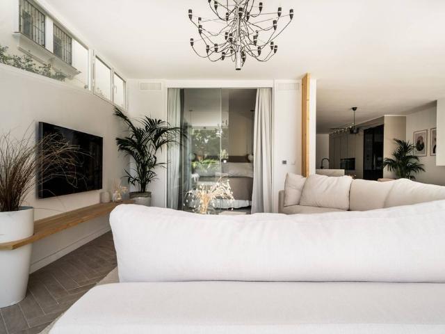 Piso exclusivo en venta en Nueva Andalucia, Andalucía