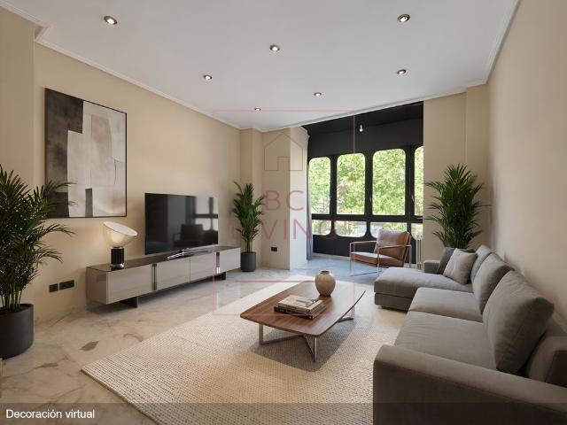 Piso exclusivo en venta en Paseo Sagasta 9, Zaragoza, Aragón