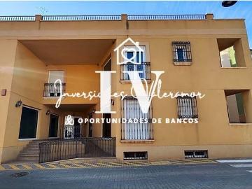 Piso exclusivo en venta en Rioja, Andalucía