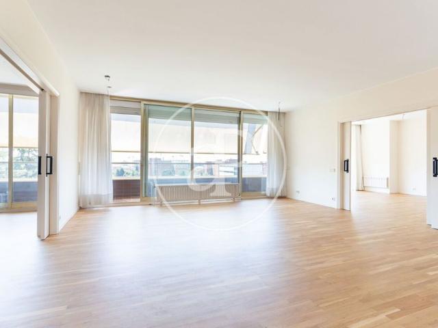 Piso exclusivo en alquiler en Barcelona, Cataluña