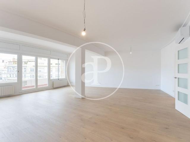 Piso de lujo de 215 m2 en alquiler en Barcelona, España