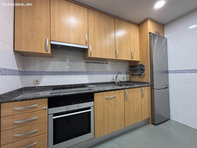 Piso EXTERIOR de 3 DORM con 2 plazas de garaje y piscina en Sanchinarro