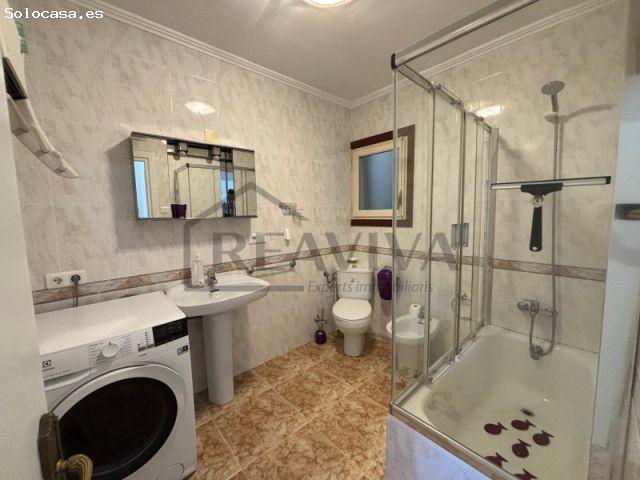 Piso exterior de 4 habitaciones con parking, dos trasteros y jardín en La Seu