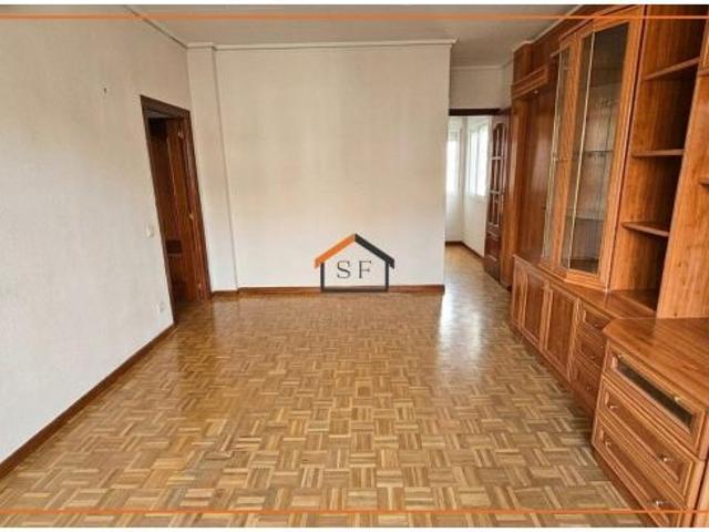 Piso exterior en Cavanilles Pacífico