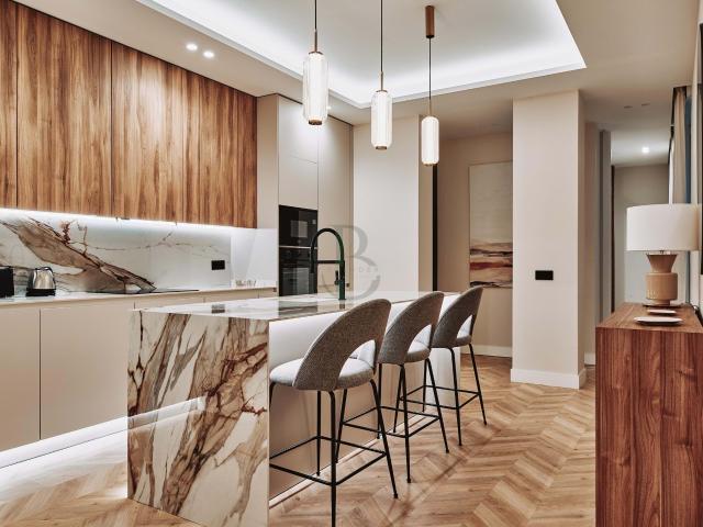 PISO EXTERIOR EN VENTA EN SOL