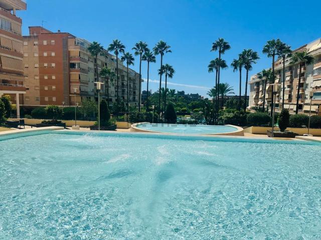 Piso, El Consul El Romeral, Málaga