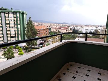Piso, El Consul El Romeral, Málaga