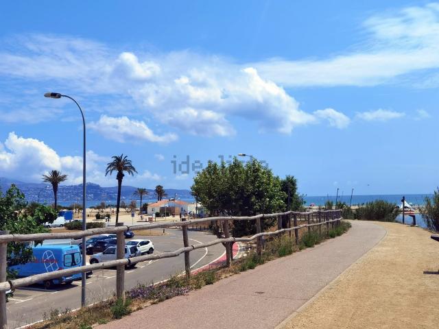 Piso, Empuriabrava
