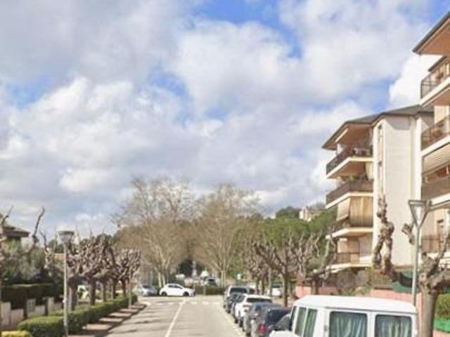 PISO EN MARTORELL