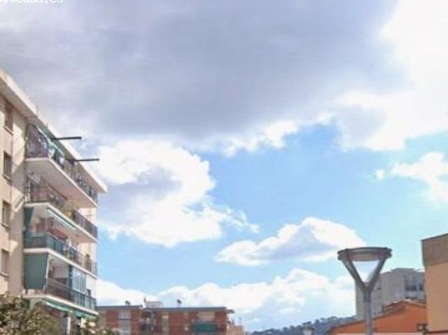 PISO EN MARTORELL